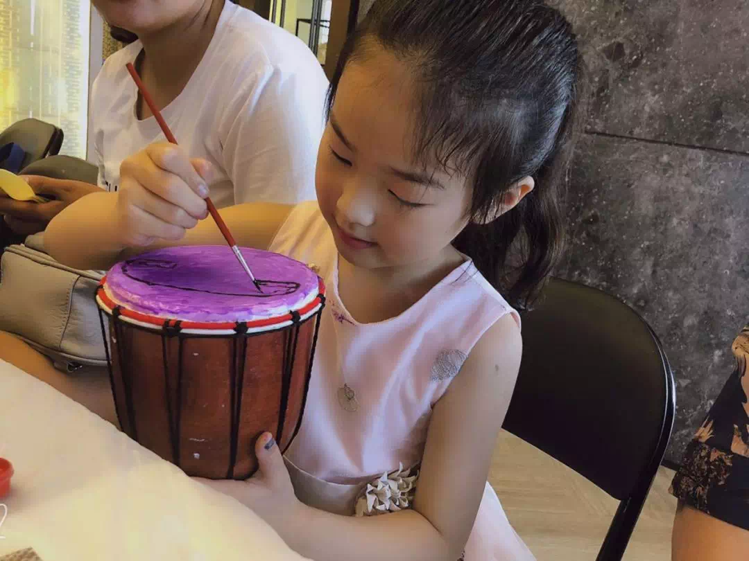 一场与众不童的非洲鼓彩绘课堂,惊艳了夏日时光