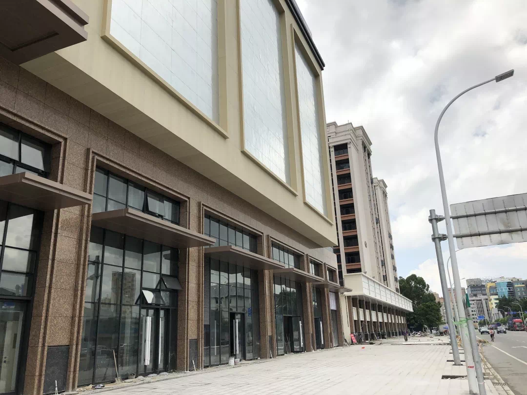 实地探访 | 龙湖中心城区的这些项目进展如何?施工现场曝光!