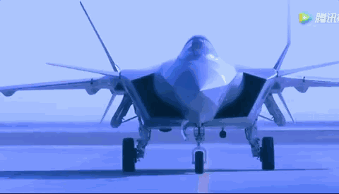 您的航班将起飞,请尽快领取机票.