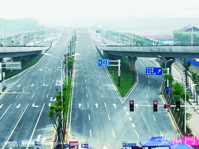 肥东桥头集南路修了三年还未通车?负责人:预计明年底