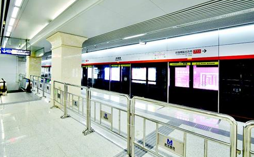 武汉中心城区三线换乘地铁站露全貌 香港路站最快20秒