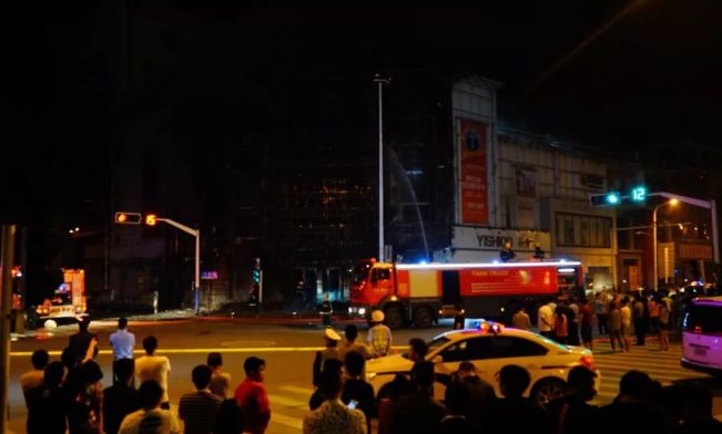 巢湖商之都凌晨大火冲天!应急办紧急发布情况说明!