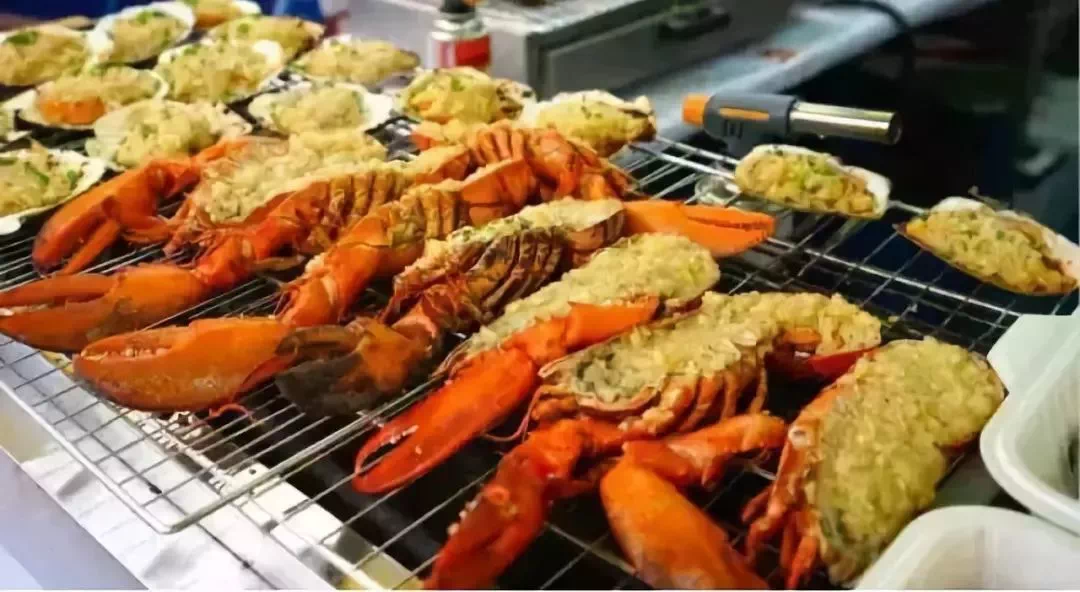 百捷金街龙虾啤酒美食节8月16日盛大开幕福利在文中