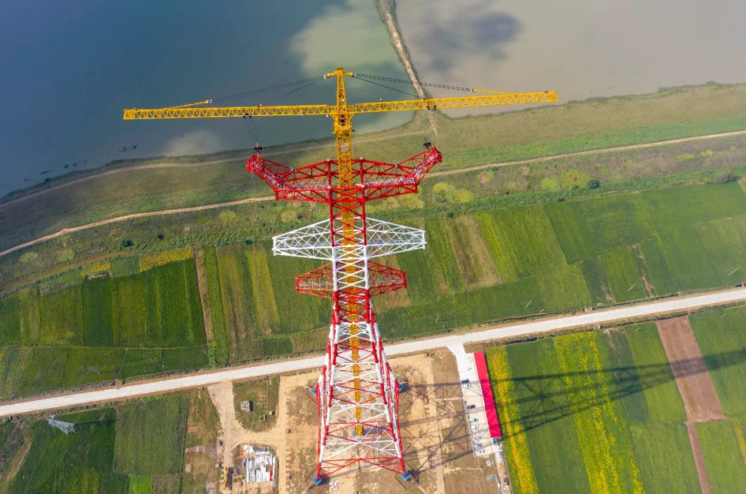 10月中旬将进入电视塔体钢安装 六安广播电视发射塔高达308米