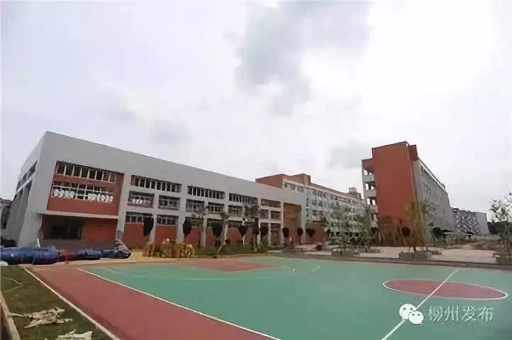 迁建柳州市白沙小学