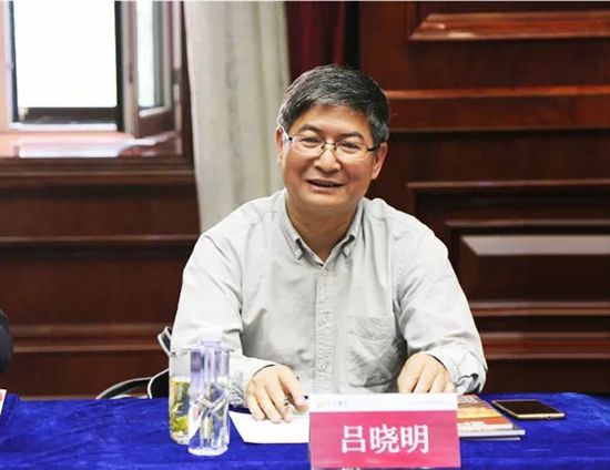 兰州市政府副市长左龙,甘肃省工商联副主席,调研部部长吕晓明,兰州市