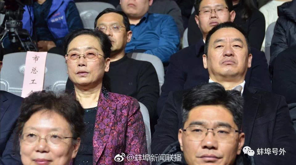 "蚌埠榜样"2018年度蚌埠新闻人物颁奖盛典昨晚在蚌埠广播电视台隆重