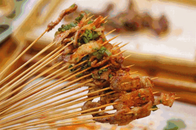 bbq我们免费提供场地和道具与你的亲朋好友一起体验烧烤diy自制美食