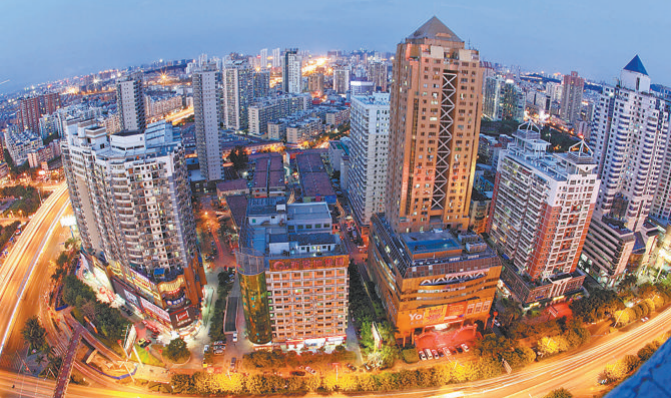 日前,地处厦门几何中心的湖里区江头街道召开2020年工作部