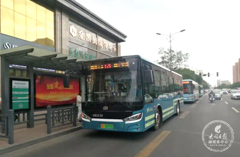 因道路封闭施工大同多条公交线路有变化